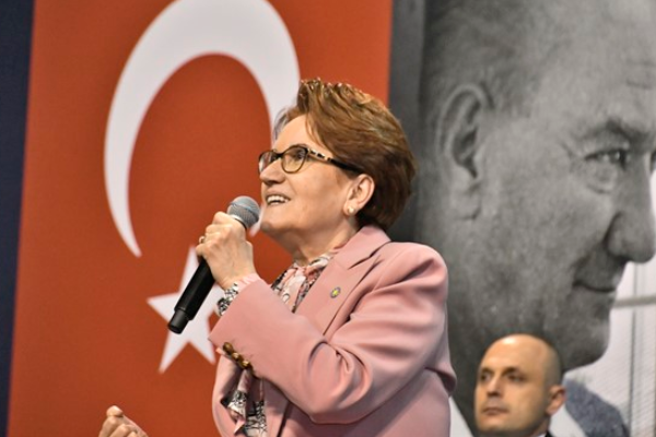 Akşener'den yeni yıl mesajı