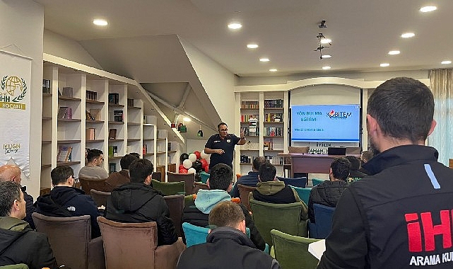 Büyükşehir İtfaiyesi'nden İHH'ya eğitim desteği