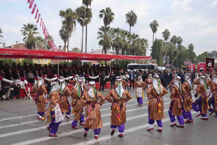 Adana'da kurtuluş coşkusu