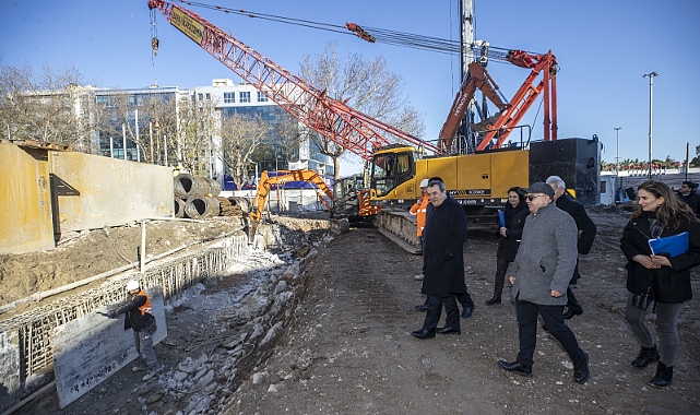Başkan Batur'dan yeni bina alanında inceleme