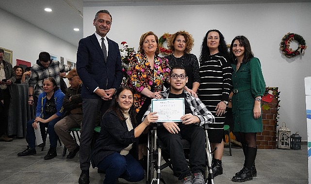 Beylikdüzü Engelsiz Yaşam Merkezi'nde karne heyecanı