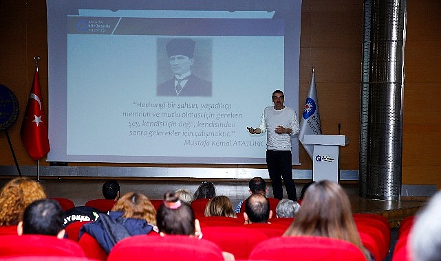 Büyükşehir personeline “Afet Farkındalık Eğitimi"