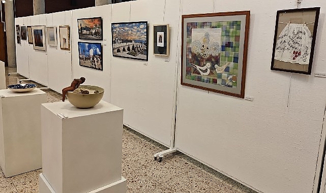 Deü'lü akademisyenlerin 