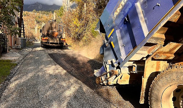 Gazipaşa'nın Yeşilyurt grup yolu asfaltlandı