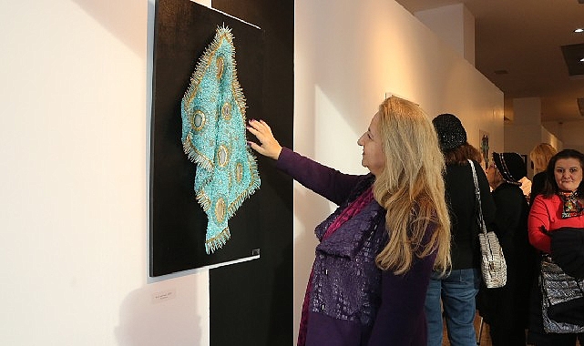 Güzel sanatlar akademisi öğrencilerinden