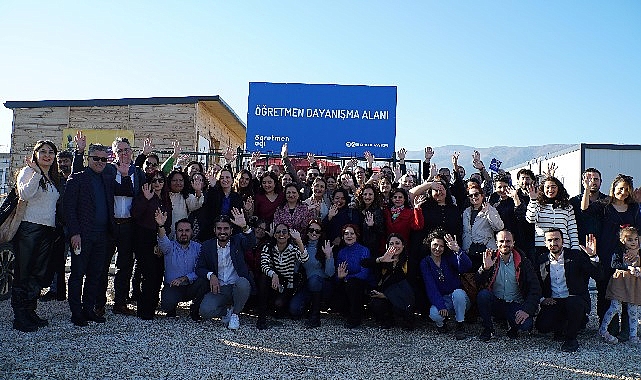Hatay'ın yeniden ayağa kalkmasında öğretmenlerle beraber çözüm üretecek Öğretmen Dayanışma Alanı Açıldı