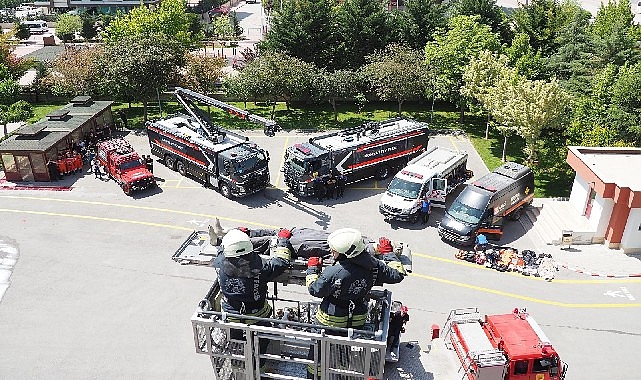 Konya İtfaiyesi 2023'te 13 Bin 570 Olaya Müdahale Etti