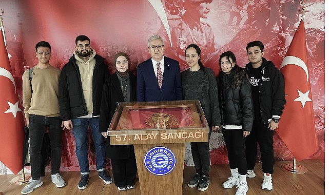 Rektör Prof. Dr. Budak'tan final sınavlarına hazırlanan öğrencilere moral ziyareti
