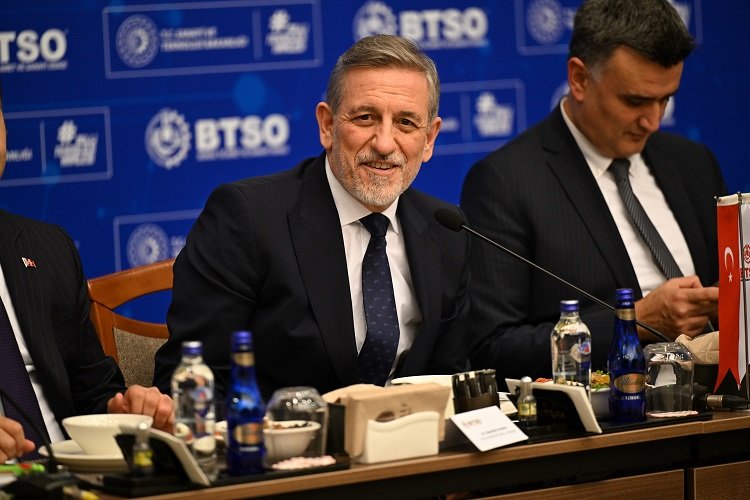 Sanayi ve Teknoloji Bakanı Mehmet Fatih Kacır’dan yatırımcıya destek müjdesi