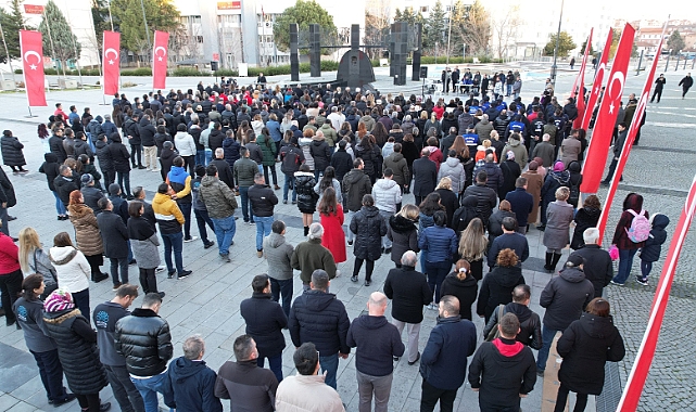 6 Şubat'ta hayatını kaybedenler Nilüfer'de anıldı  