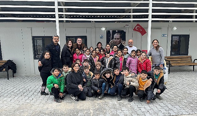 Akut Vakfı'nın Hatay'daki okullarında dayanışma sürüyor
