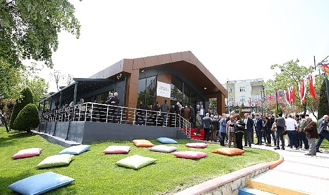 Küçükçekmece'de sosyal mekânların sayısı artıyor