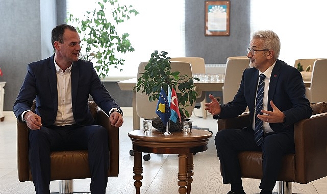 Peja Belediyesi'nde kardeş kent Nilüfer'e ziyaret