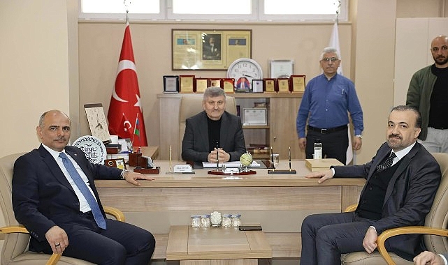 Şahin Talus, 