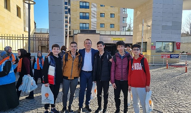 AK Parti Nevşehir Belediye Başkan Adayı Dr. Mehmet Savran, “Hemşehrilerimize hizmet yolunda, durmak yok yola devam."