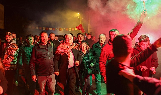 Başkan Deveciler, Pelitköy Mahallesi'ndeki Hemşehrileriyle Buluştu