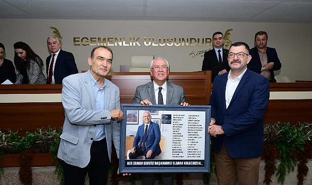 Başkan Selvitopu: “10 yılda hizmeti önceledik!"