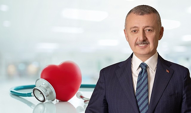 Büyükşehir Belediye Başkanı Tahir Büyükakın, 14 Mart Tıp Bayramı dolayısıyla bir mesaj yayınladı “Hastalıkta ve sağlıkta hep yanı başımızdasınız"