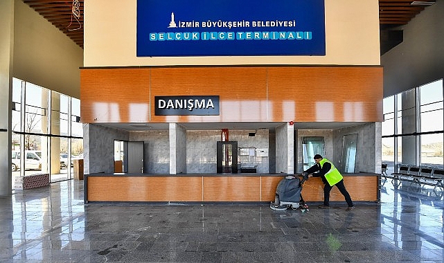 Büyükşehir'den Selçuk'a modern ilçe terminali