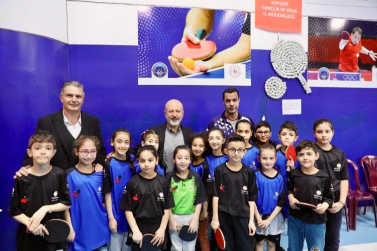 Kayseri Kocasinan'dan sporculara destek