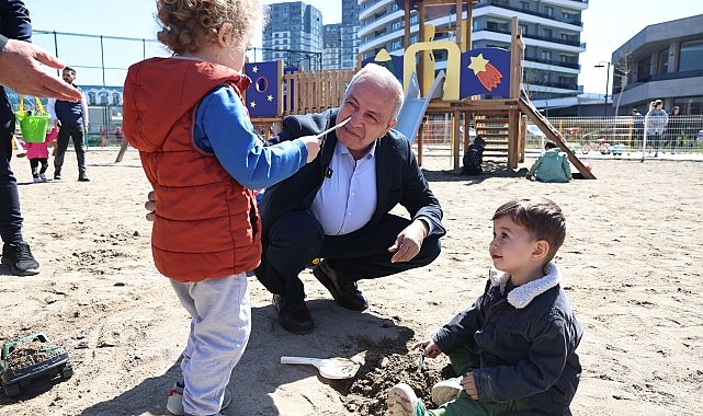 Şadi Özdemir: Nilüfer'e yaşayan sokaklar kazandıracağız