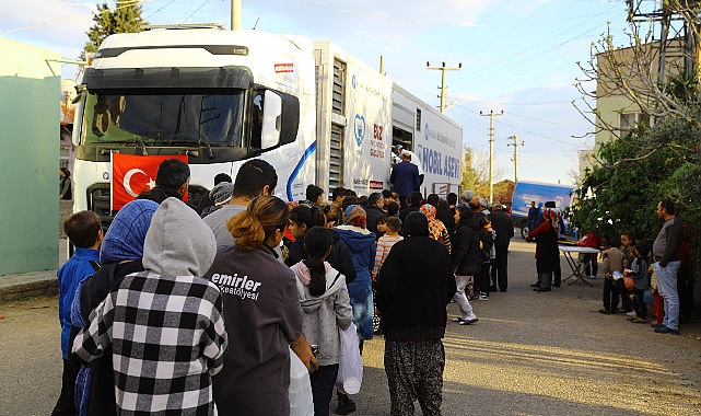 Antalya Antalya Büyükşehir Belediyesi'nin, Ramazan ayı boyunca Antalya'nın farklı noktalarında verdiği iftar ikramları devam ediyor.