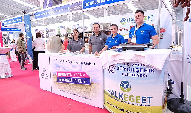 Aydın'da bu yıl 11'ncisi düzenlenen Uluslararası Tarım, Gıda Ve Hayvancılık Fuarı'nda, Aydın Büyükşehir Belediyesi'nin açtığı stant yoğun ilgi gördü