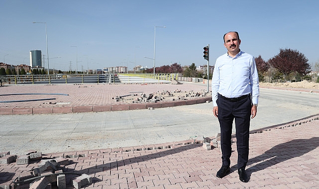 Başkan Altay: “Alttan Geçiş Verdiğimiz Fırat Caddesi Köprülü Kavşağı'nı Mayıs Başında Tamamen Hizmete Açmış Olacağız"