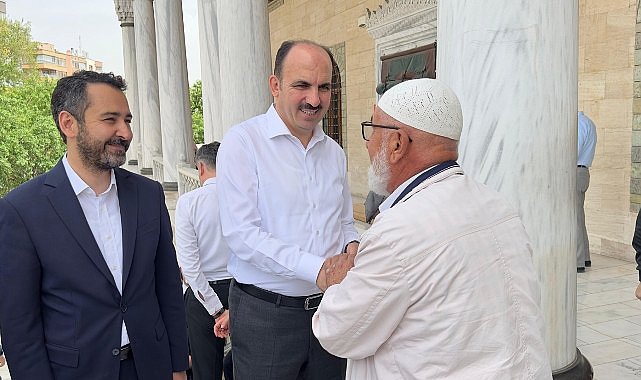 Başkan Altay Hacıveyiszade Camii'nde Vatandaşlarla Buluştu