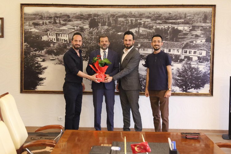 Bursa Gürsu'da Başkan Işık'a ziyaretçi akını