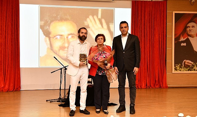 Çiğli; Hasret Gültekin'i unutmadı
