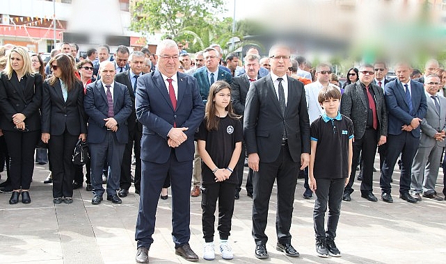 Edremit'te 23 Nisan törenlerle kutlandı