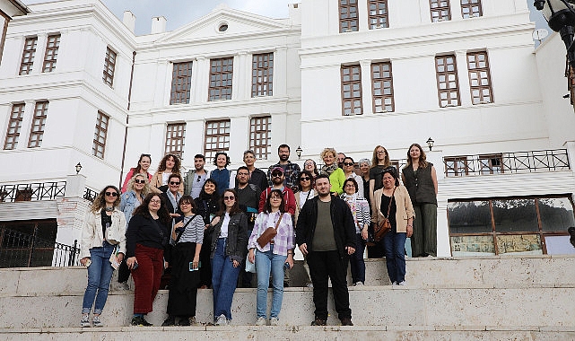 Mudanya Belediyesi, Frankfurt Goethe Üniversitesi, İstanbul Teknik Üniversitesi (İTÜ) ile Orta Doğu Teknik Üniversitesi'nden mimarlık fakültesi öğrencilerini ilçede ağırladı