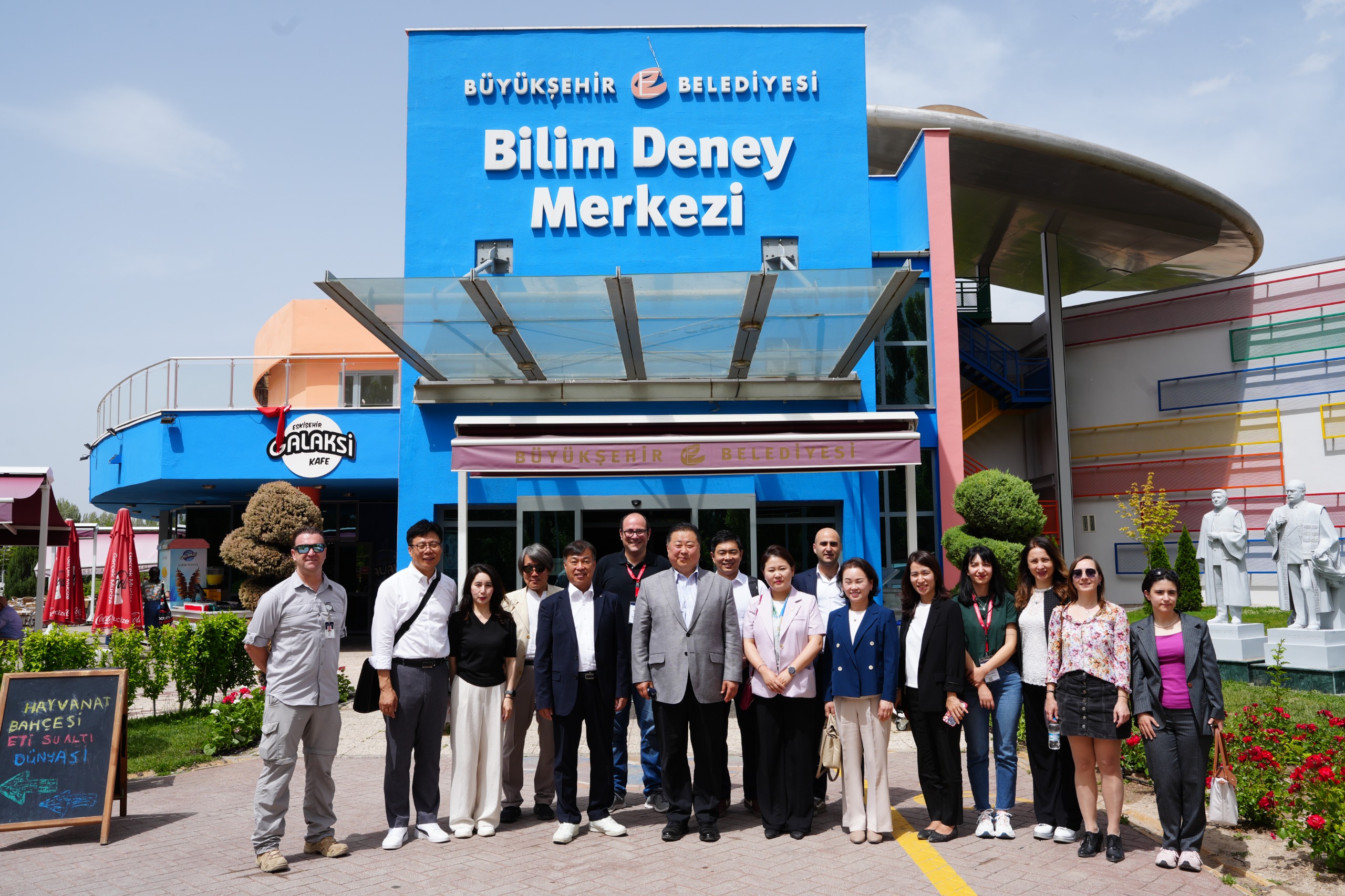 Güney Koreli heyet Eskişehir'i gezdi
