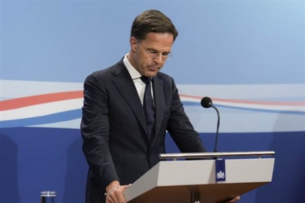 Rutte: Gerektiği sürece yoğun bir şekilde Ukrayna'yı desteklemeliyiz