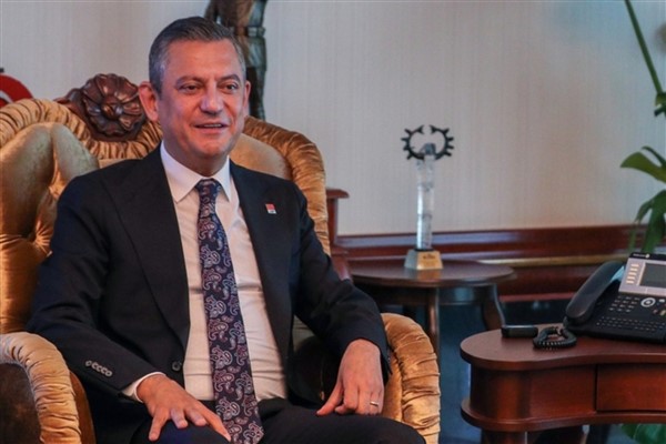 CHP Genel Başkanı Özel, Süper Lig'e yükselen Bodrum FK’yı tebrik etti