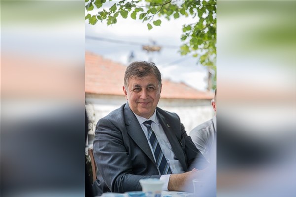 Başkan Tugay: Dünyanın en iyi belediyesi olacağız
