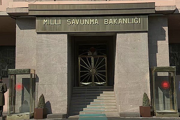 TCG Yıldırım, Libya açıklarında 'helikopter eğitimleri' gerçekleştirdi