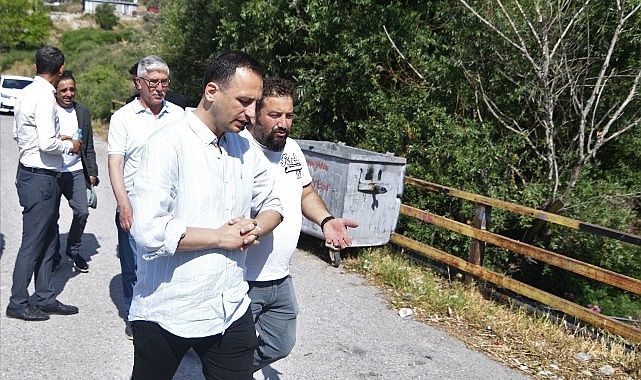 Bornova Belediye Başkanı Ömer Eşki, Bayraklı Belediyesi sınırındaki mahallesi Laka'dan Bayraklı Belediye Başkanı İrfan Önal'a ortak yatırım mesajı gönderdi