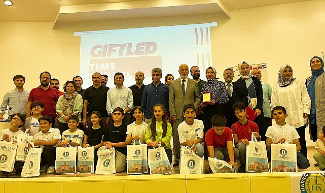 Harran Üniversitesi'nde Üstün Yetenekliler Eğitim Paneli Gerçekleşti