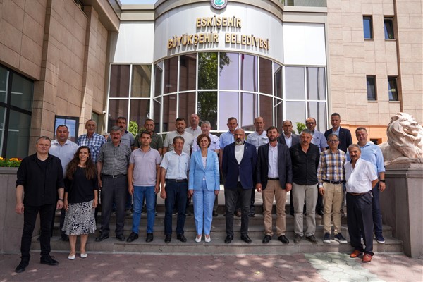Başkan Ünlüce, muhtarların taleplerini dinledi