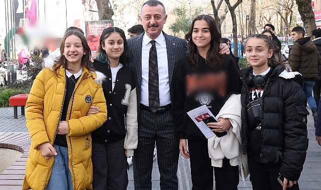 Başkan Büyükakın'dan öğrencilere karne mesajı; Devler gibi eserler bırakmak için karınca gibi çalışalım