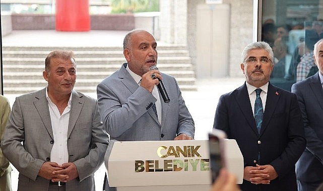 Başkan İbrahim Sandıkçı: “Kurban Bayramı'nın gönül coğrafyamızda huzur ve barışa vesile olmasını temenni ediyorum"