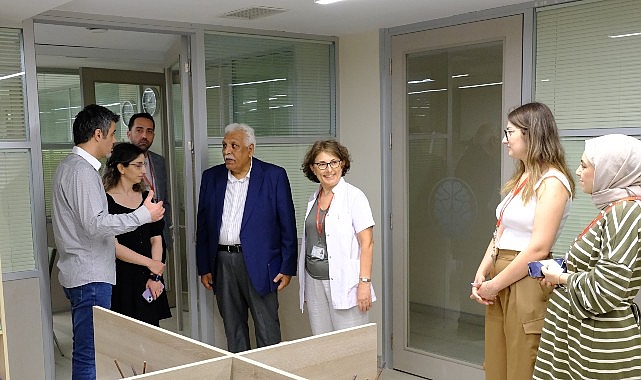 Dünya Psikiyatri Birliği Başkanlarından Dr. Afzal Javed: “Türkiye'de psikiyatrinin trend belirleyicisi sizsiniz"
