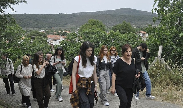 Egeli genç sosyologlardan Ege'nin köylerine uygulama gezisi