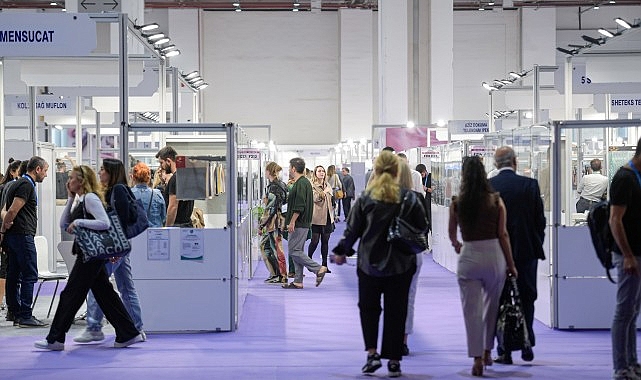 İzmir'de tekstil ve moda sektörüne yeni bir soluk: Üç fuar aynı anda