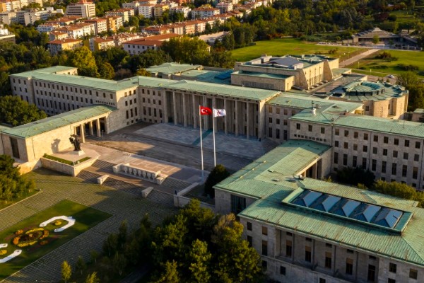 Bakan Uraloğlu, TBMM'de düzenlenen 15 Temmuz anma törenine katıldı