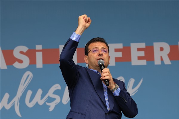 İmamoğlu: Başbağlar'da PKK tarafından katledilen vatandaşlarımıza rahmet diliyorum