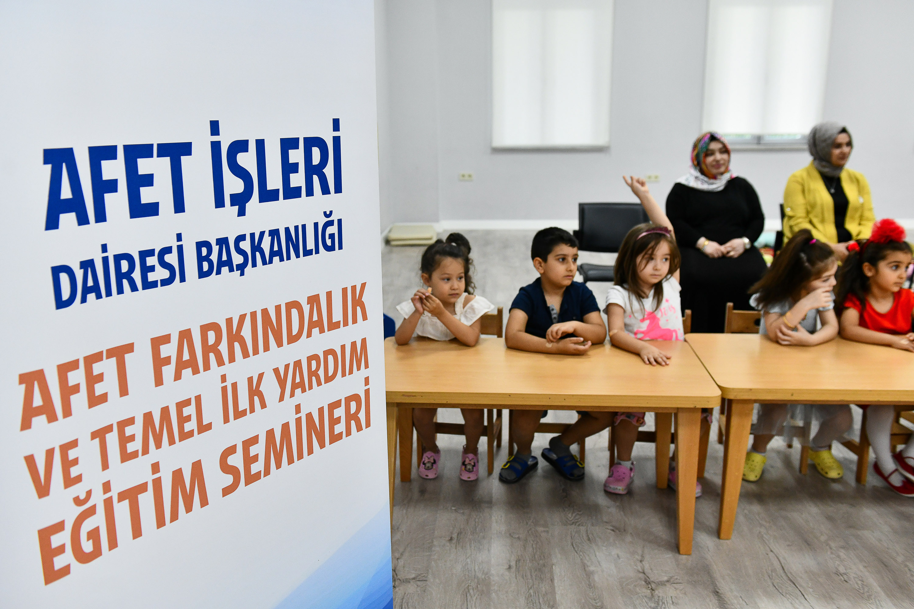 ABB, ''Afet Farkındalık ve Temel İlk Yardım Semineri'' düzenlemeye başladı