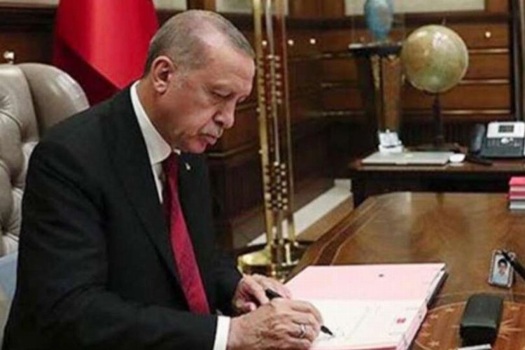 Bakanlıklarda atama ve görevden almalar Resmi Gazete'de